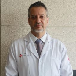 Dr. Leonardo Toledo Mota